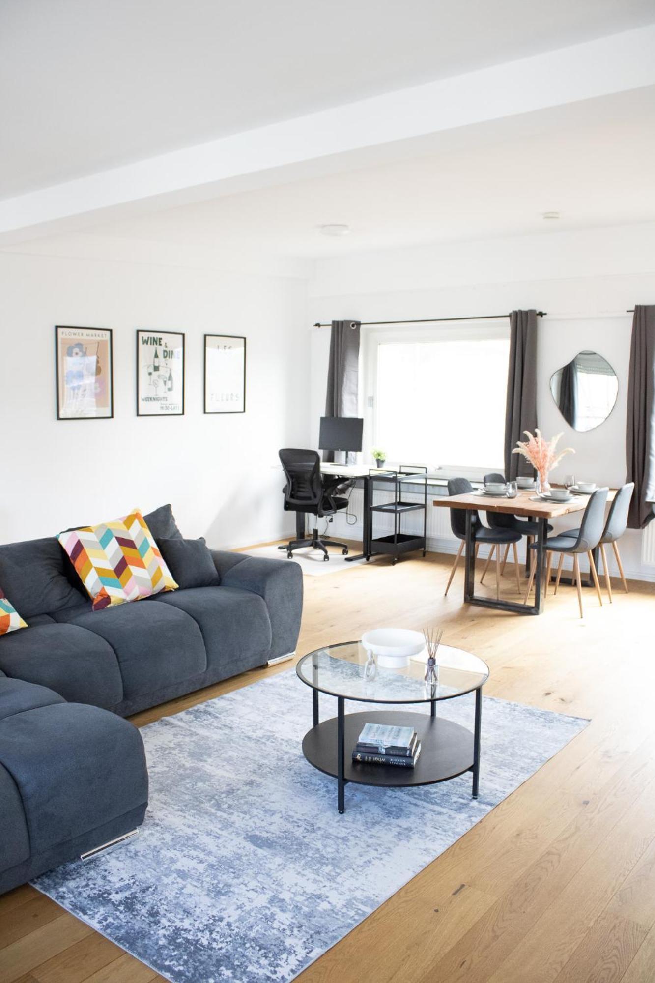 Design-Penthouse In Toplage! Frankfurt am Main Bagian luar foto